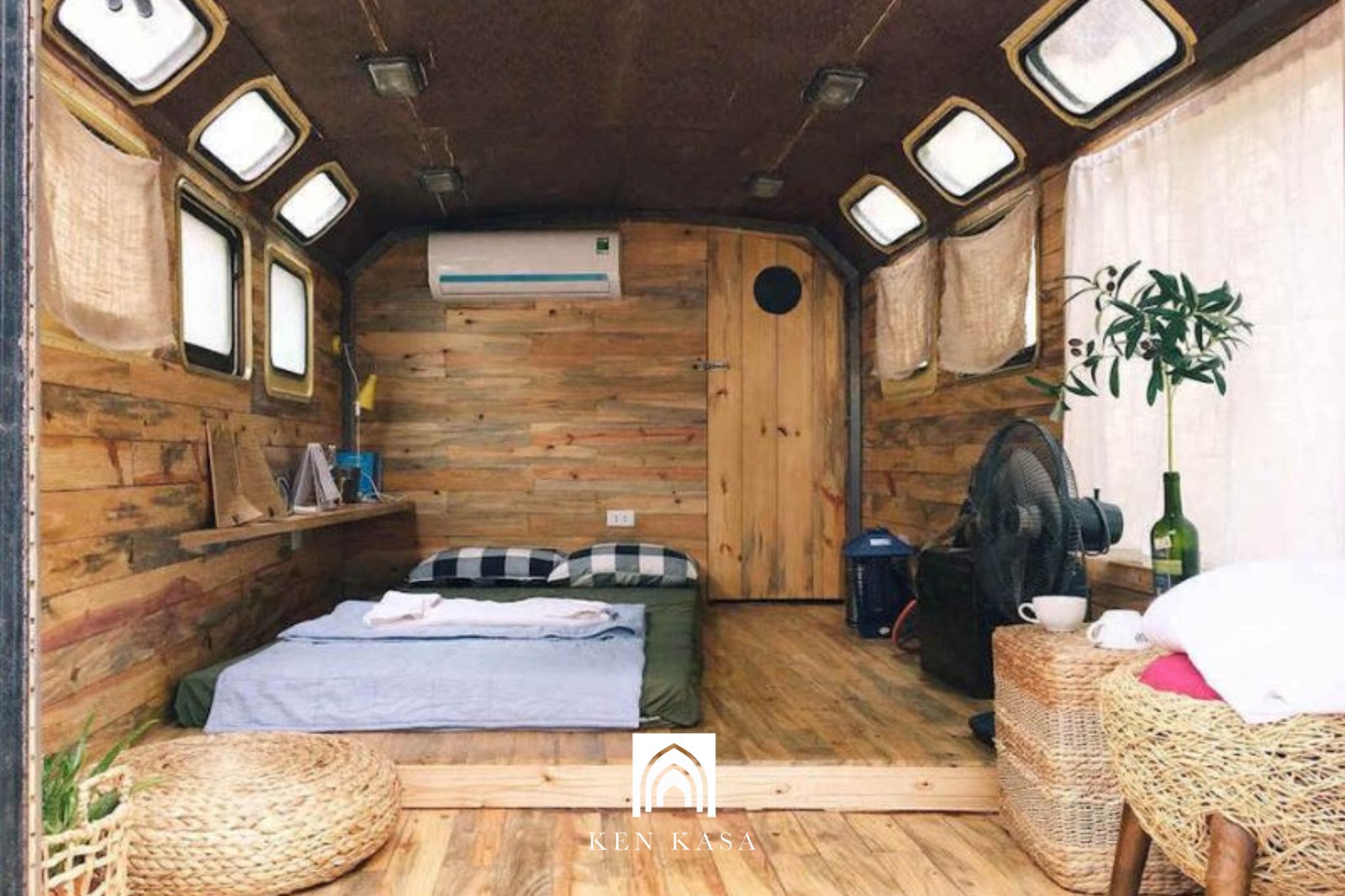 Thiết kế homestay nhà ống chất liệu gỗ